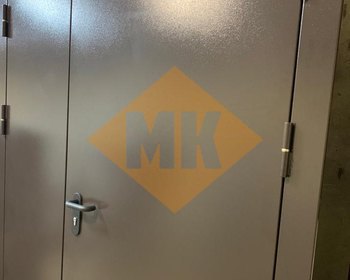 техническая дверь с порошковым напылением